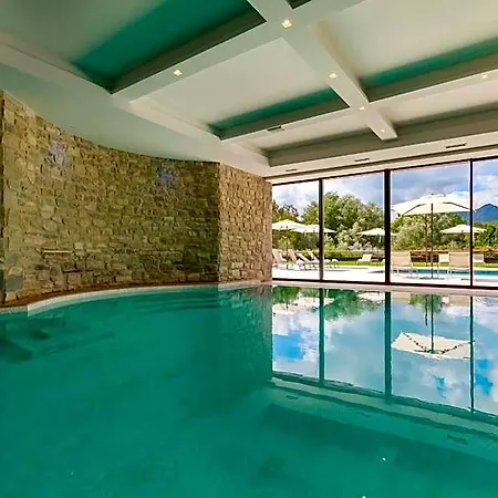 Borgotufi Diffuso Hotel