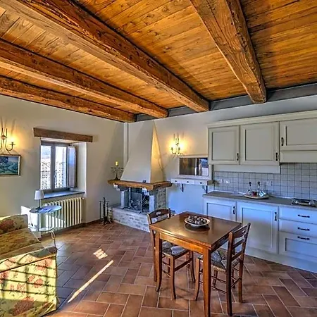 Borgotufi Diffuso 3*
